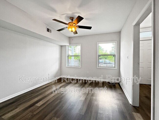 Foto del edificio - 9 E 19th St