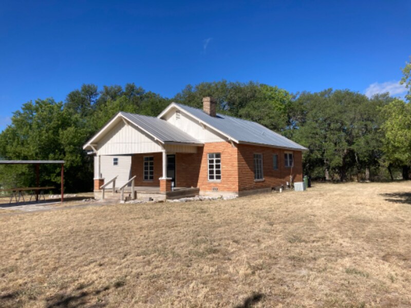 Primary Photo - 1712 Farm to Market Rd 963
