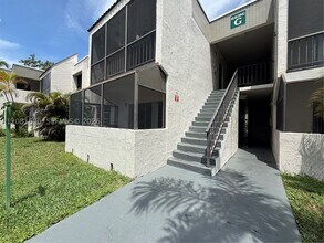 Building Photo - 7913 SW 104th St