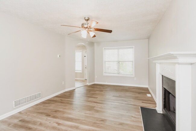 Building Photo - 2580 Candler Way