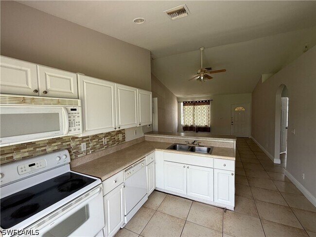 Foto del edificio - 5118 24th St SW
