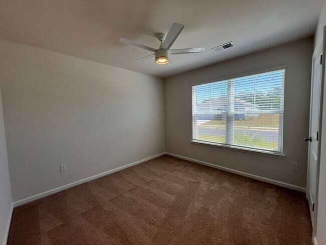 Building Photo - Conway - 4 Bedroom / 2 Bathroom House - Ap...