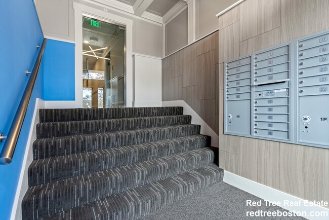 Photo - 81 Park Dr Apartment