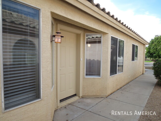 Building Photo - 3 Bed 2 Bath by Kyrene Middle School & Des...