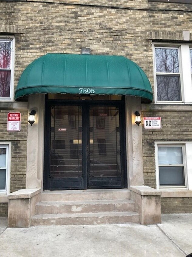 7505 Palisade Ave Unit B2, North Bergen, NJ 07047 Condo for Rent in North Bergen, NJ