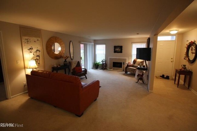 Foto del edificio - 3617 Oakmonte Blvd