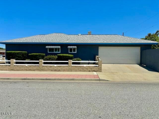 Building Photo - 4630 Phoenix Dr