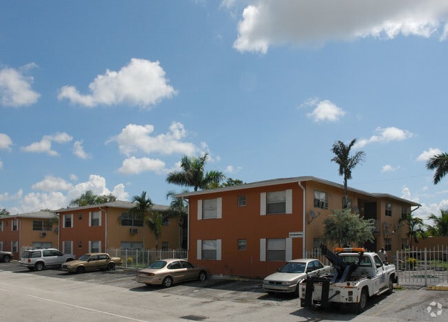 Willowbrook Ii Apartments Pembroke Pines Fl Building Photo Willowbrook Ii Apartments