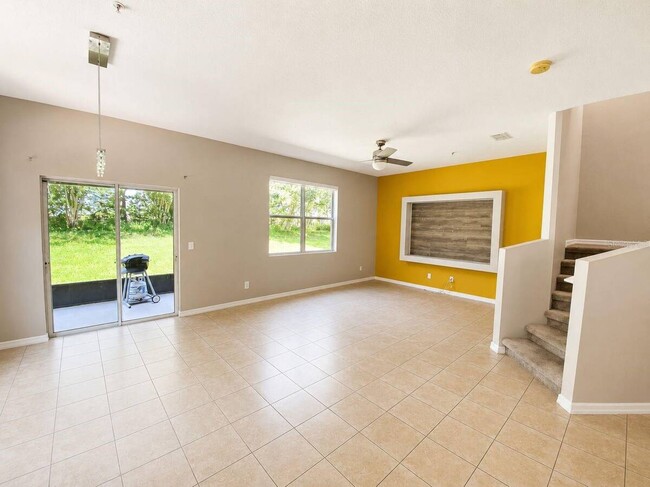 Building Photo - 2256 Betsy Ross Ln