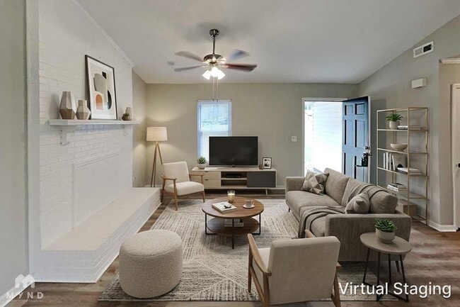 Foto del edificio - 6202 Blue Jay Ln