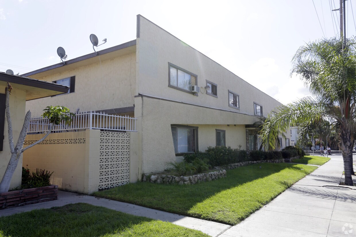 Foto del edificio - 1104 N East St