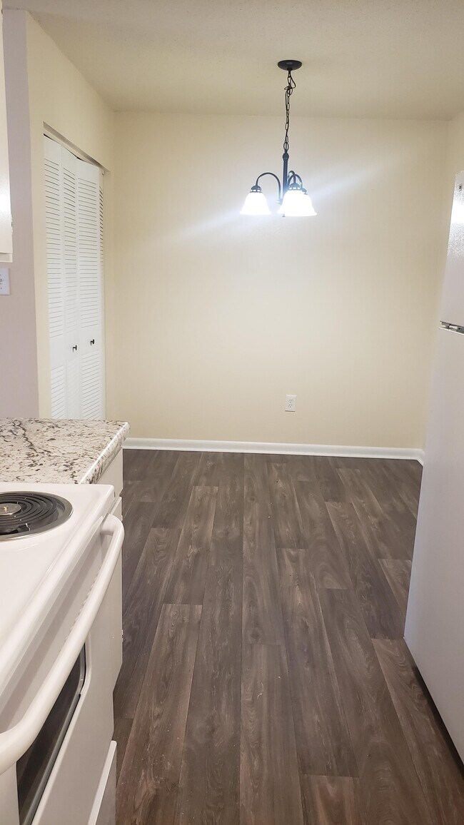 Lafayette Square Apartments Apartments in Camden, SC