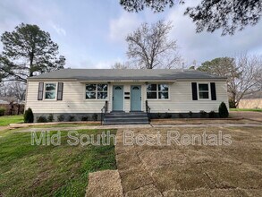 Building Photo - 2995 Waynoka Cove