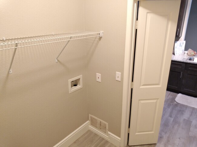 Photo - 22681 Oakgrove Apartment