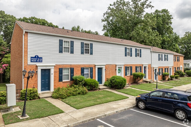 Building Photo - Lakeview Terrace Townhomes