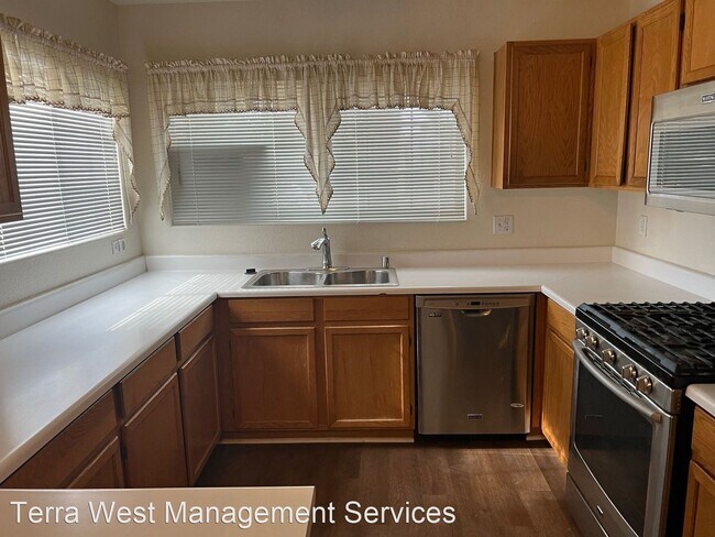 Building Photo - 3 br, 2 bath House - 3951 James Paul Ave.
