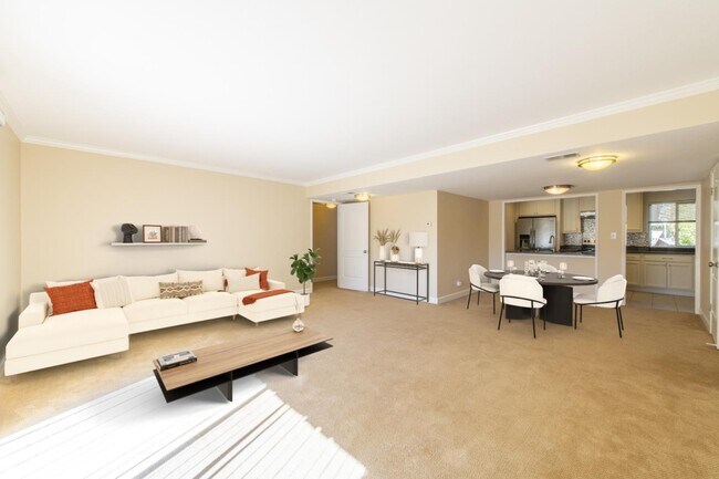 Foto del edificio - 675 Sharon Park Dr