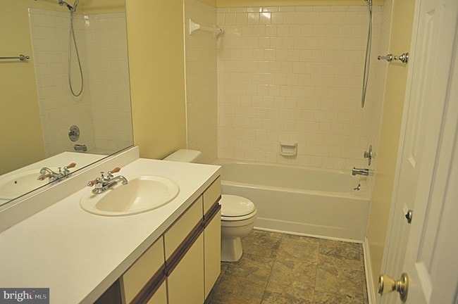 Building Photo - 24A Deer Run Ct