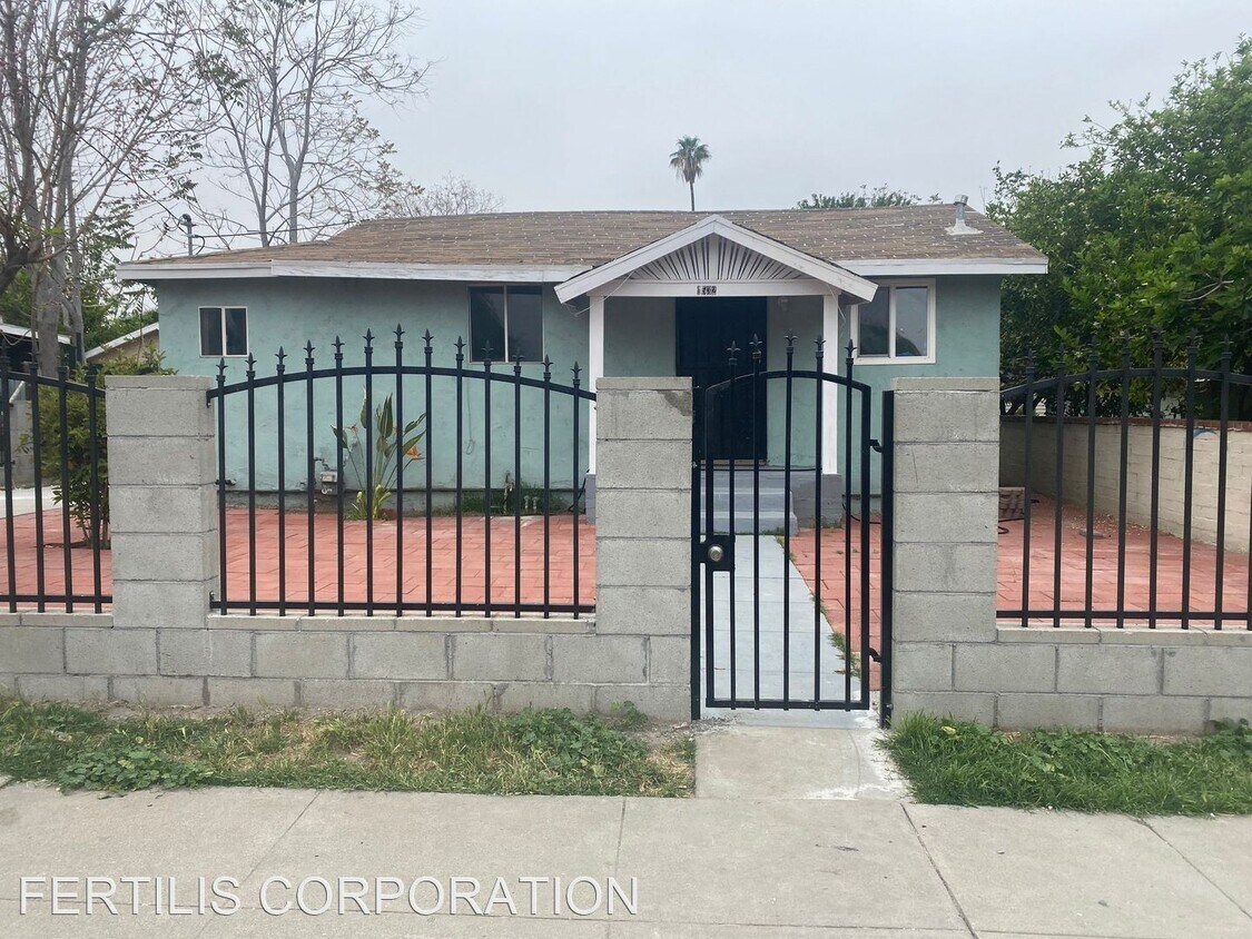 Primary Photo - 2 br, 1 bath House - 1532 W 9th Street