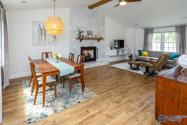 Foto del edificio - 208 S Oxford Cir