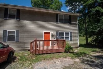 Building Photo - 2495 Buckshot Ln