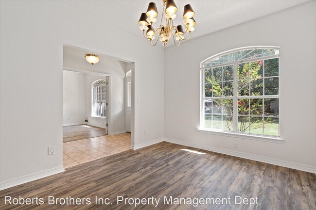 Foto del edificio - 3 br, 2 bath House - 253 Westley Street