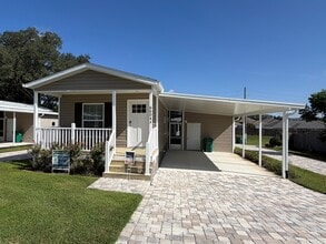 Building Photo - 6604 Lakewood Dr