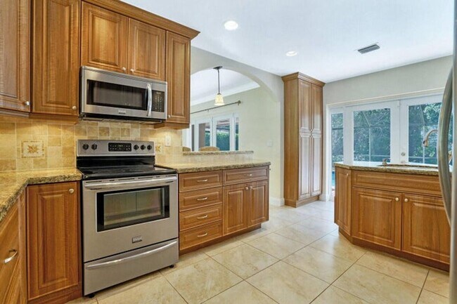 Building Photo - 1104 Little Harbor Dr