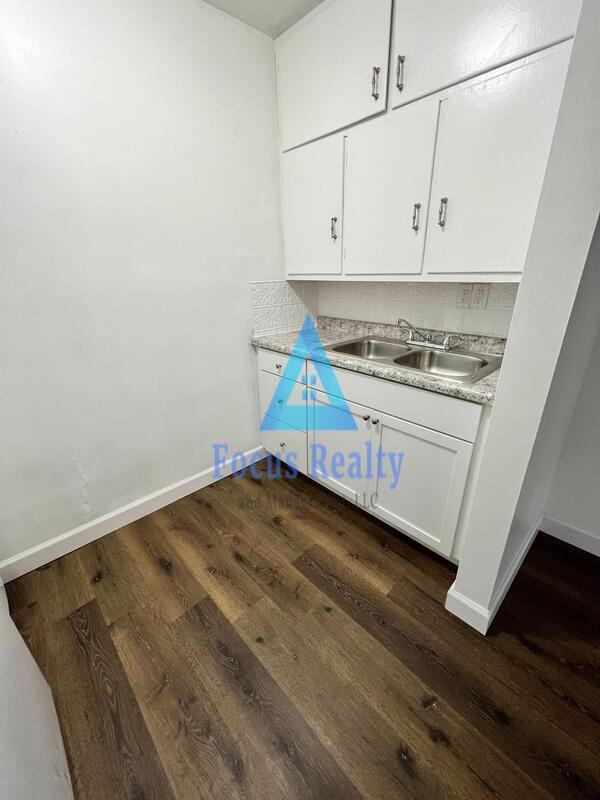 560 E Main St Unit Apt 9, Lancaster, OH 43130 Condo for Rent in