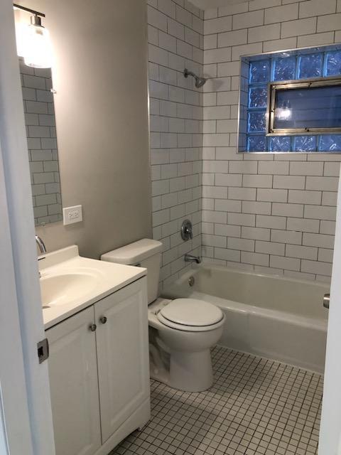 Building Photo - 2 bedroom in Chicago IL 60629
