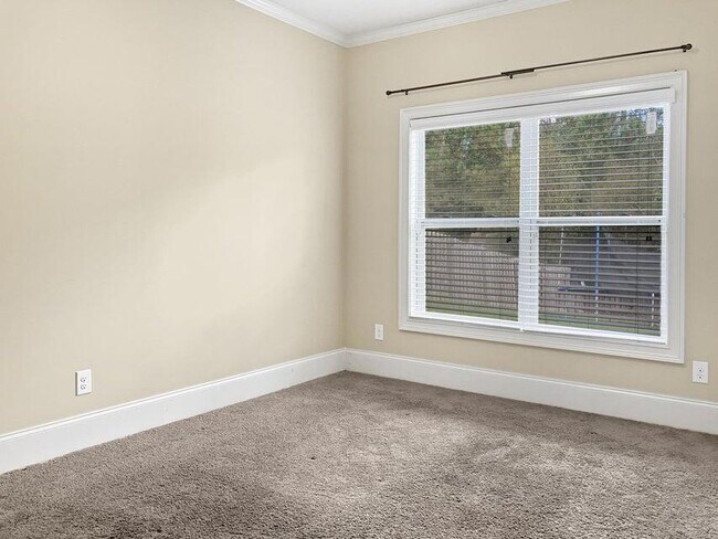 Foto del edificio - 8614 Crenshaw Dr