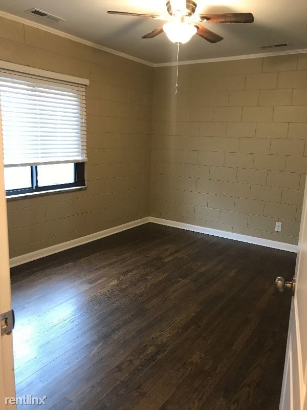 Building Photo - 1 br, 1 bath Apartment - 1367A Oakland Ave