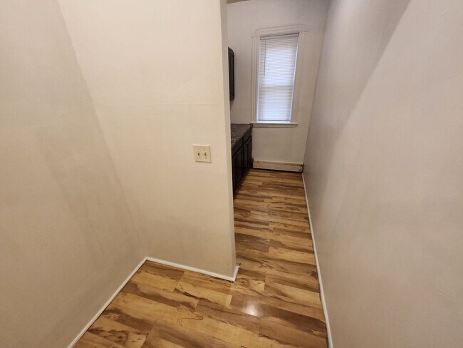 Photo - 22 Normandy St Apartment