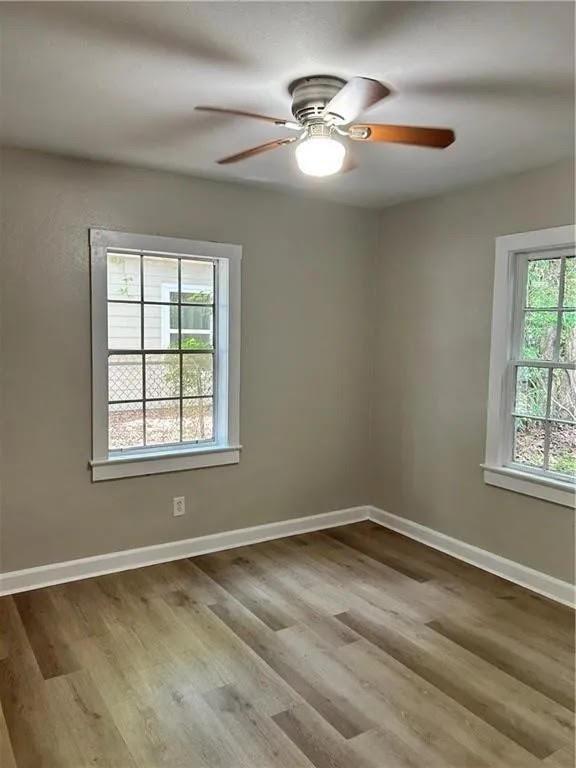 Foto del edificio - 643 Gehrig Ave