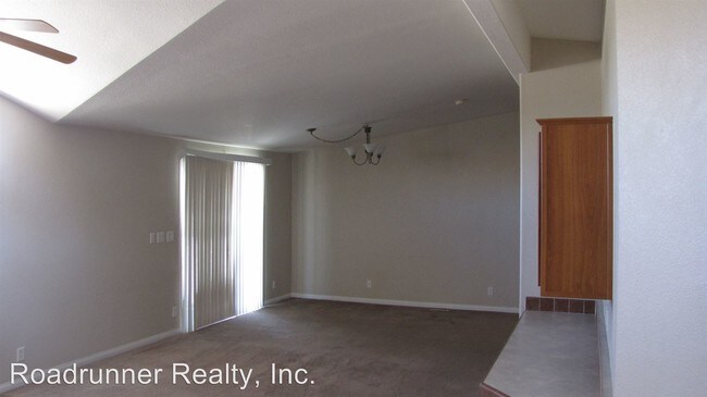 Building Photo - 3 br, 2 bath House - 74004 Aztec