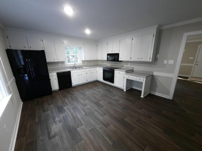 Foto del edificio - 1717 Old Barn Rd