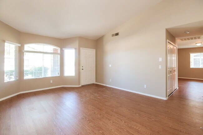 Building Photo - 3591 E Magnus Dr