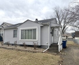 Building Photo - 1238 Creve Coeur St