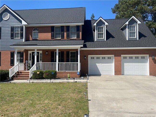 Foto del edificio - 6113 Castlebrooke Ln