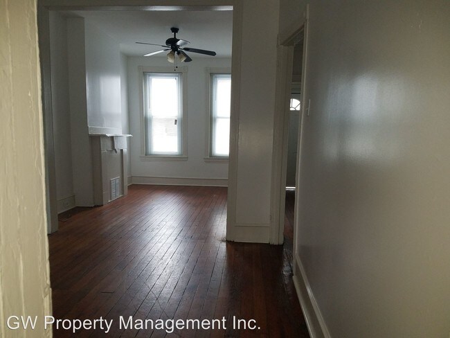 Building Photo - 635 W Mayfield St