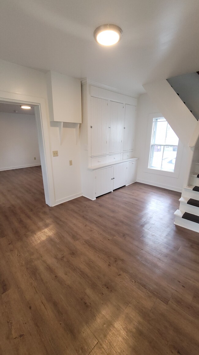 Remodeled dining Room with vintage built-in cabinetry - 48 River St