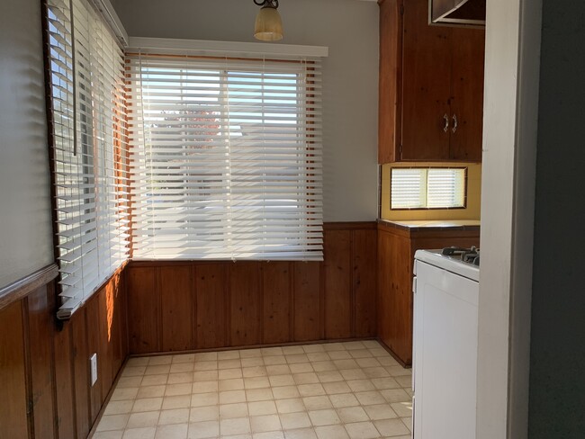 Dining/Kitchen - 8311 Fordham Rd