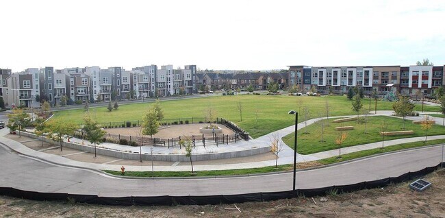 Park - 460 E Fremont Pl