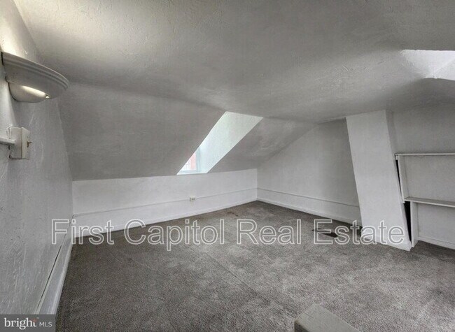 Foto del edificio - 140 S 2nd St