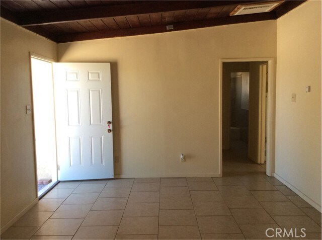 Foto del edificio - 16825 Batson Rd