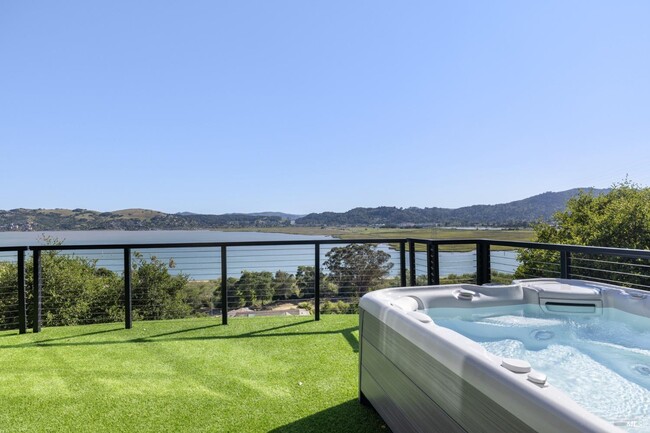Foto del edificio - 33 Drakes Cove Ct