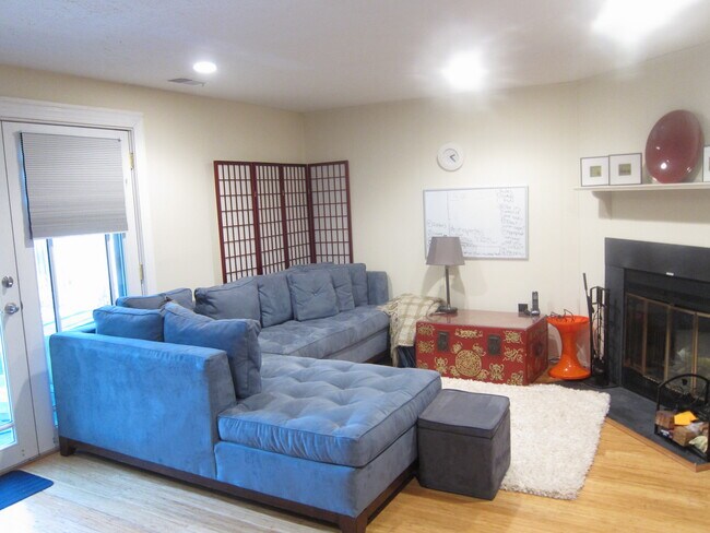 Sótano terminado - 1113 Fairview Court