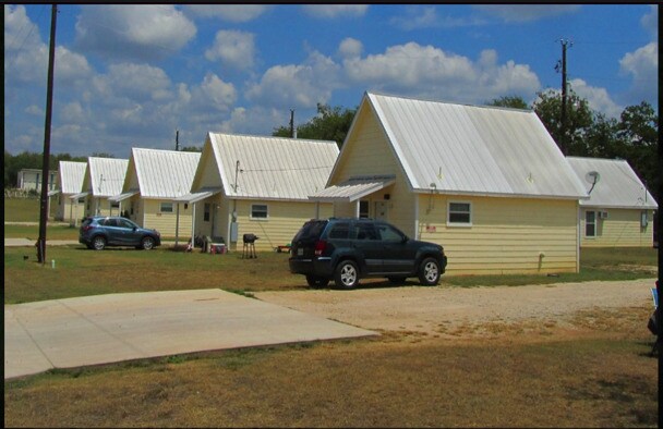 Community - 403 Free Timber Ln