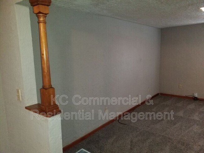 Foto del edificio - 5310 Hardy Ave