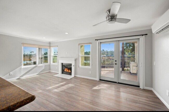 Foto del edificio - 2828 Famosa Blvd